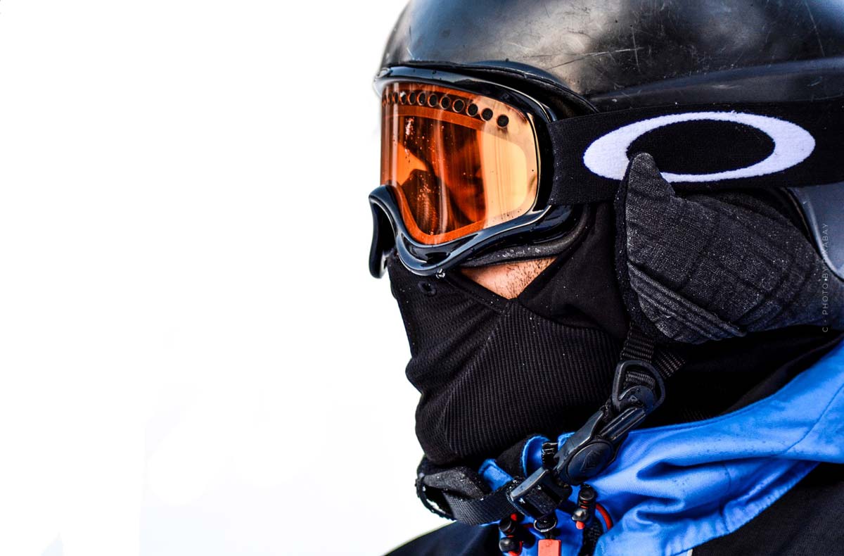 snowboard-outdoor-kleidung-mann-napapiri